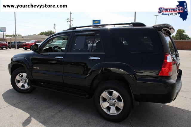 2009 Toyota 4Runner SR5 photo 3