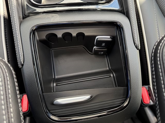 2026 Chrysler Pacifica Limited photo 33