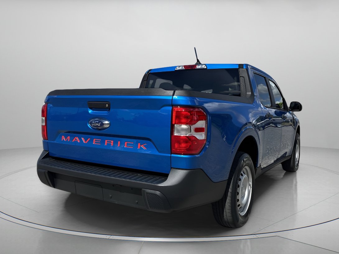 2022 Ford Maverick XL photo 3