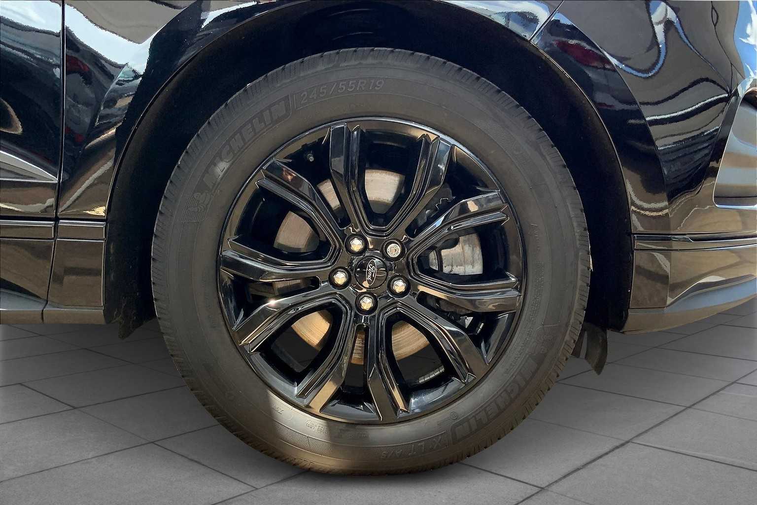 2022 Ford Edge SE photo 19