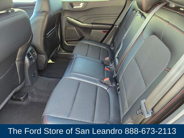 2025 Ford Escape ST-Line photo 9