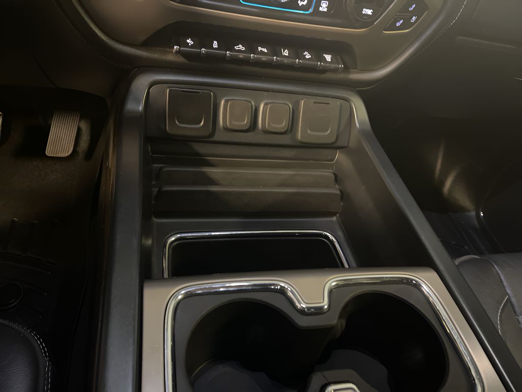 2018 Gmc Sierra 2500 Denali photo 16