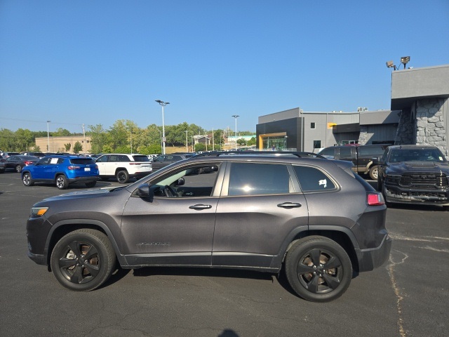 2020 Jeep Cherokee Altitude photo 8
