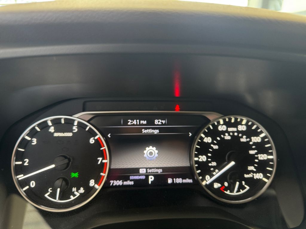 2023 Nissan Rogue SV photo 10