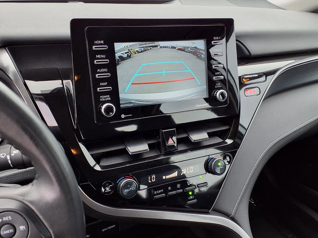 2024 Toyota Camry SE photo 6