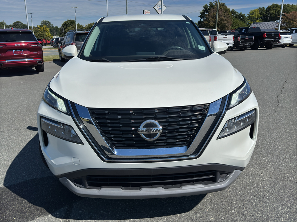 2021 Nissan Rogue SV photo 9