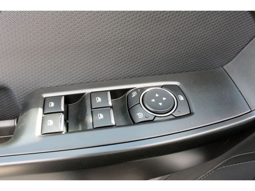 2025 Ford F-150 STX photo 3