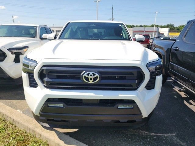 2025 Toyota Tacoma SR5 photo 2