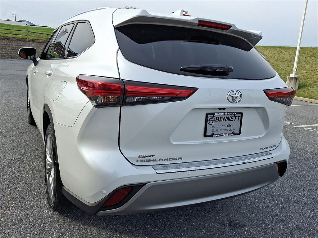 2023 Toyota Highlander Platinum photo 7