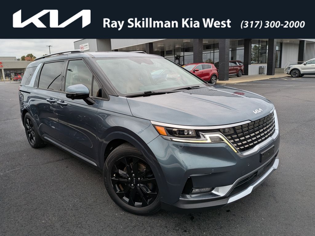 2022 Kia Carnival SX Prestige's photo