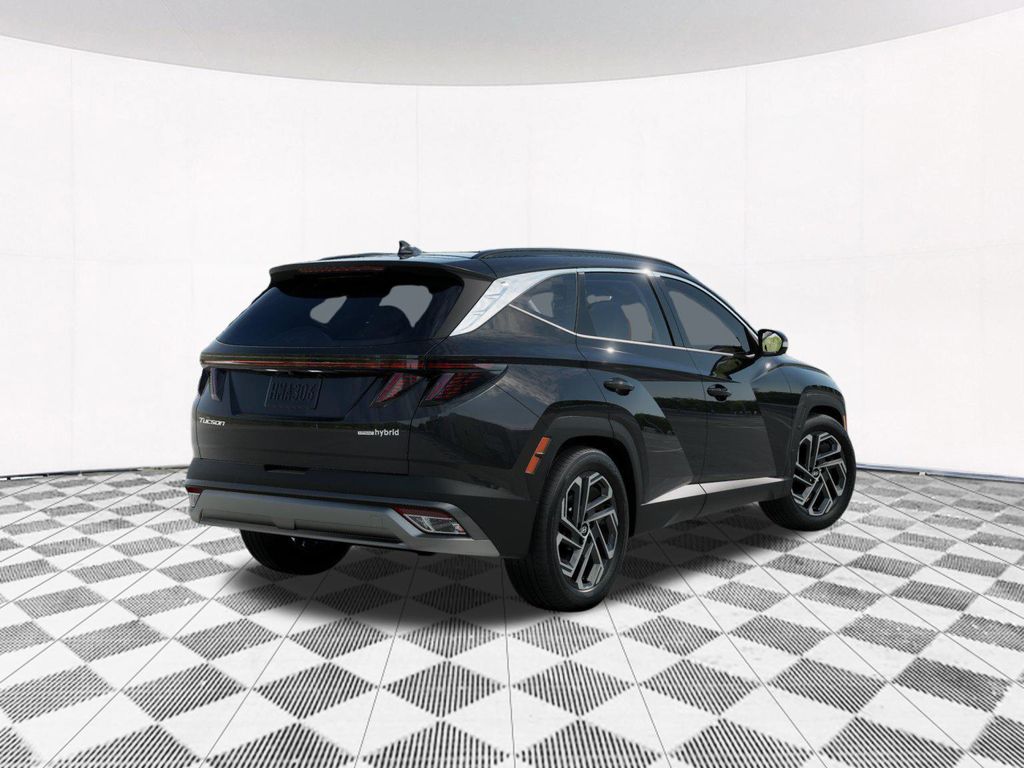 2026 Hyundai Tucson Hybrid Limited photo 4