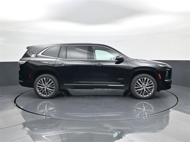 2026 Buick Enclave Avenir photo 3