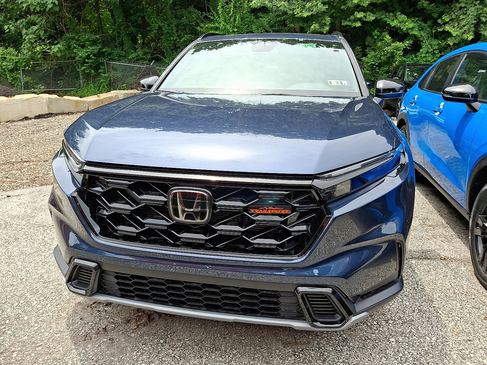 2026 Honda CR-V Hybrid photo 2