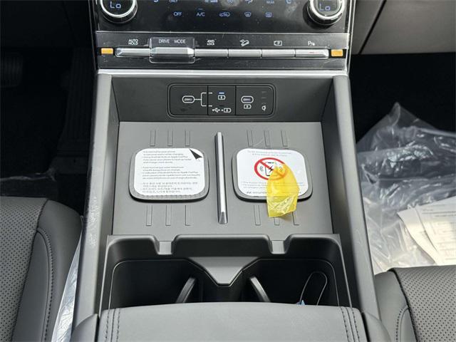 2026 Hyundai Santa Fe SEL photo 18