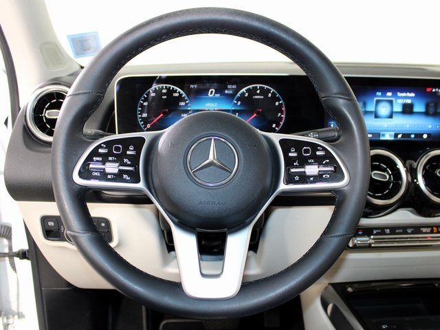 2020 Mercedes Benz GLB 250 photo 14