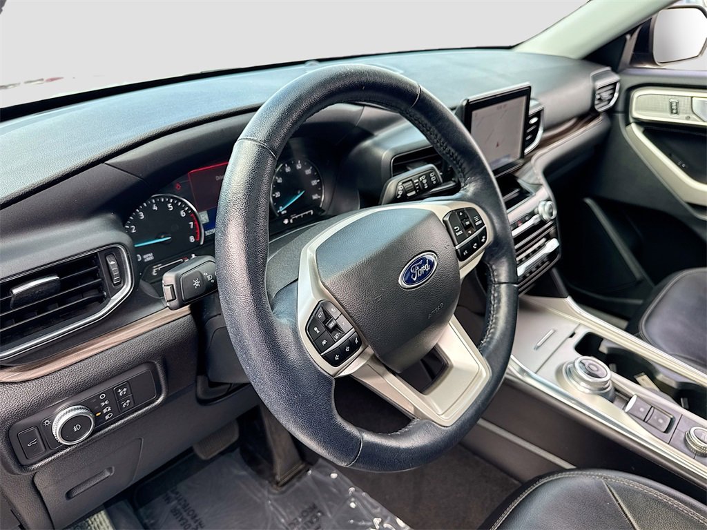 2022 Ford Explorer Limited photo 9