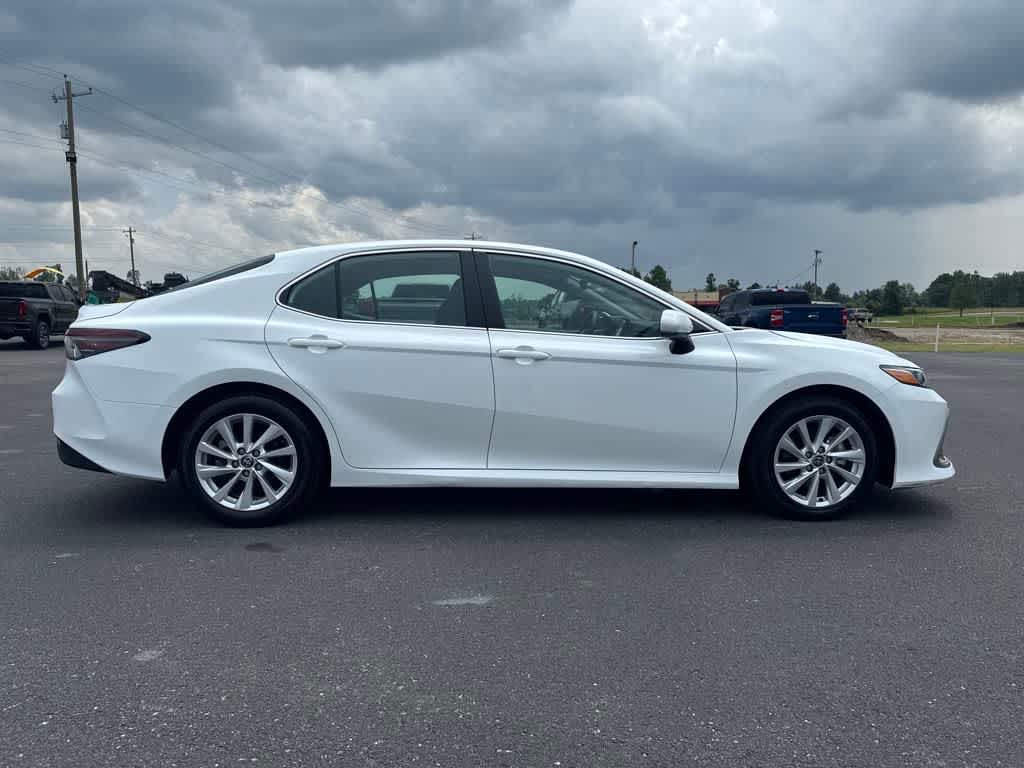 2024 Toyota Camry LE photo 2