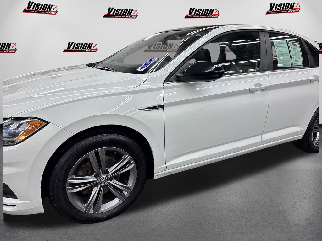 2019 Volkswagen Jetta R-Line photo 11