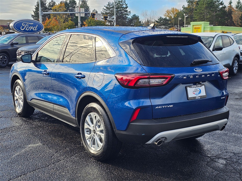 2023 Ford Escape Active photo 3