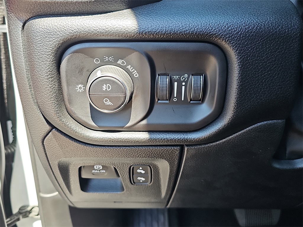 2025 Ram 1500 Rebel photo 26
