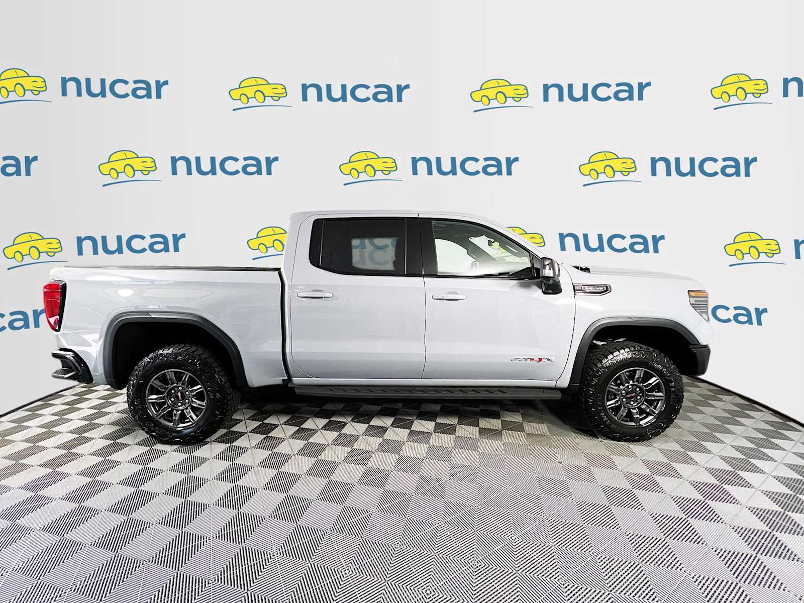 2024 Gmc Sierra 1500 AT4X photo 4