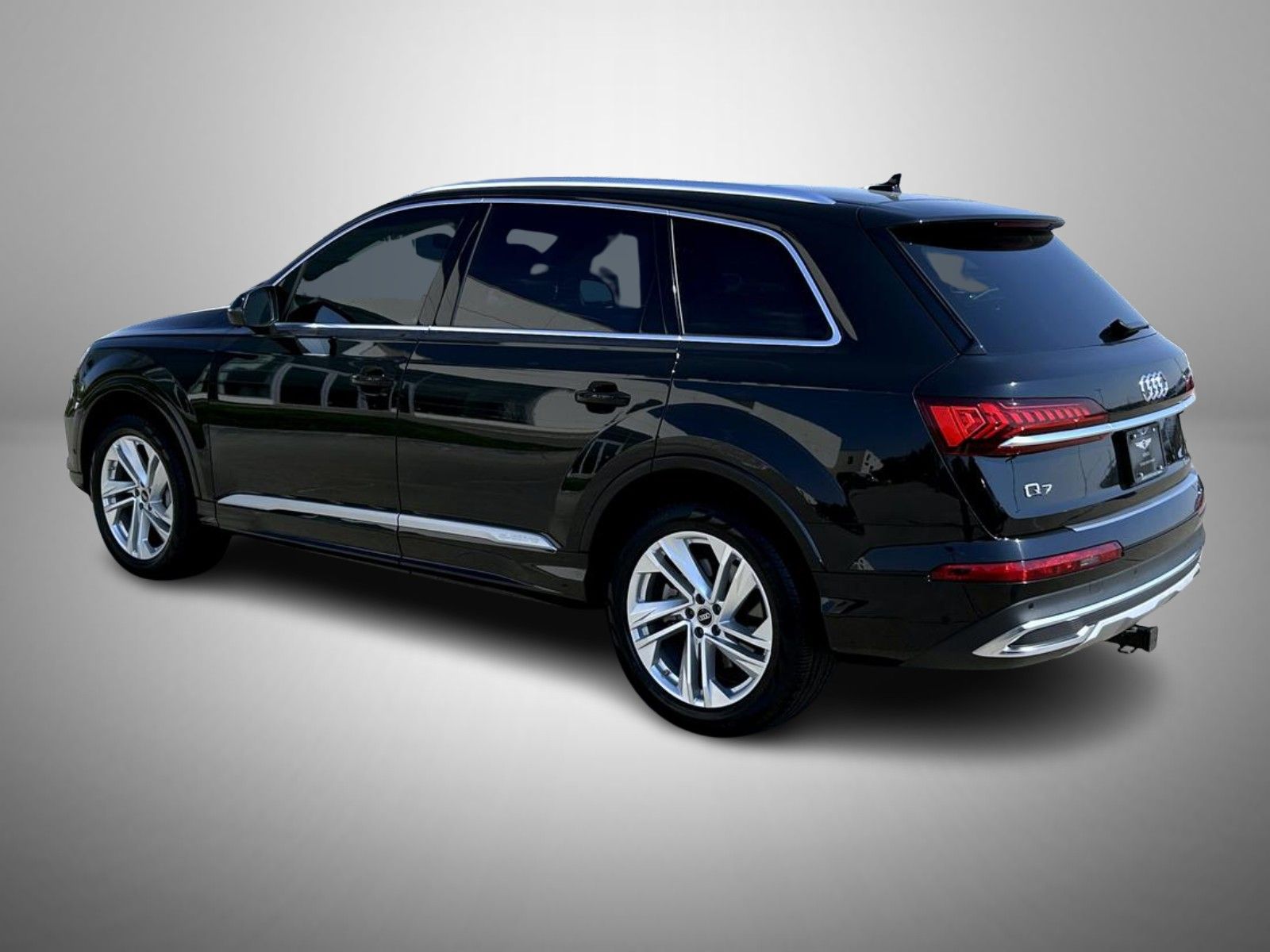 2022 Audi Q7 55 Premium Plus photo 4
