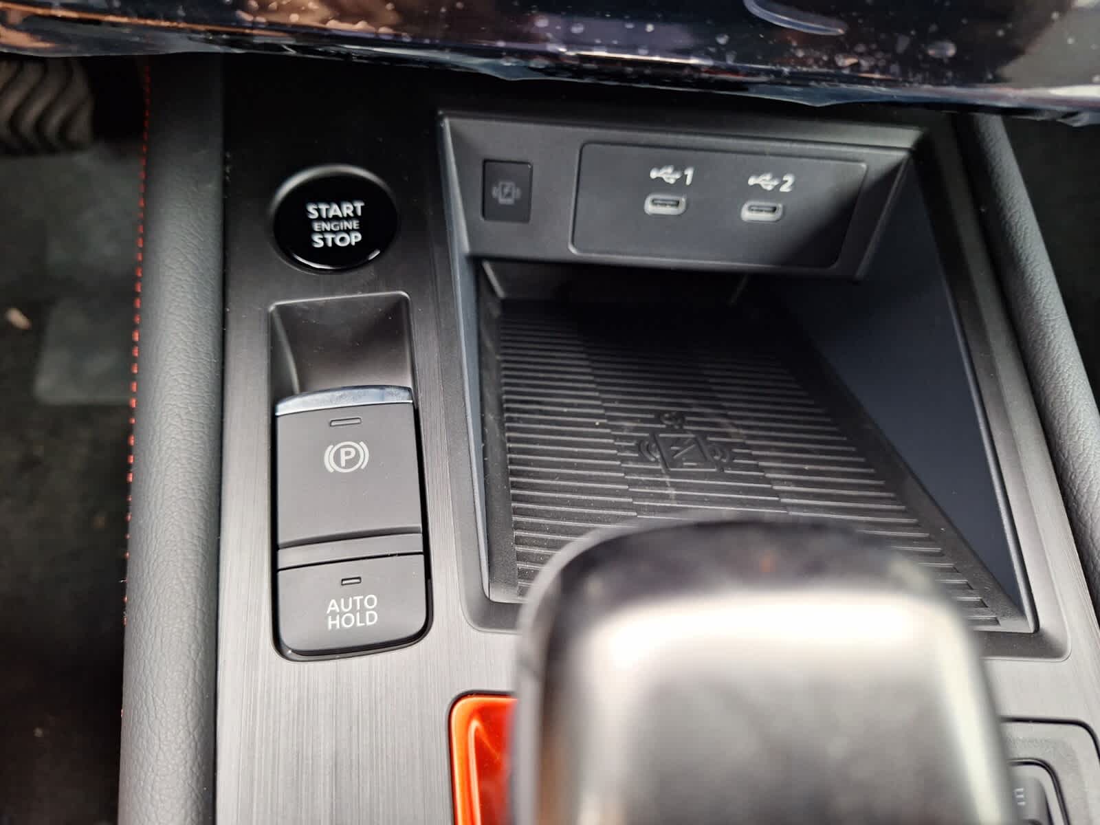 2026 Nissan Kicks SR photo 17
