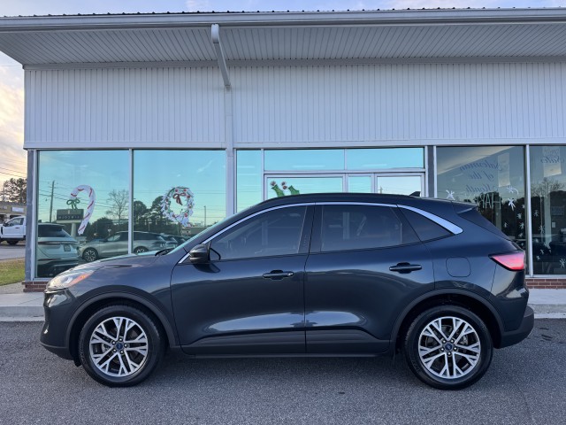 2022 Ford Escape SEL's photo