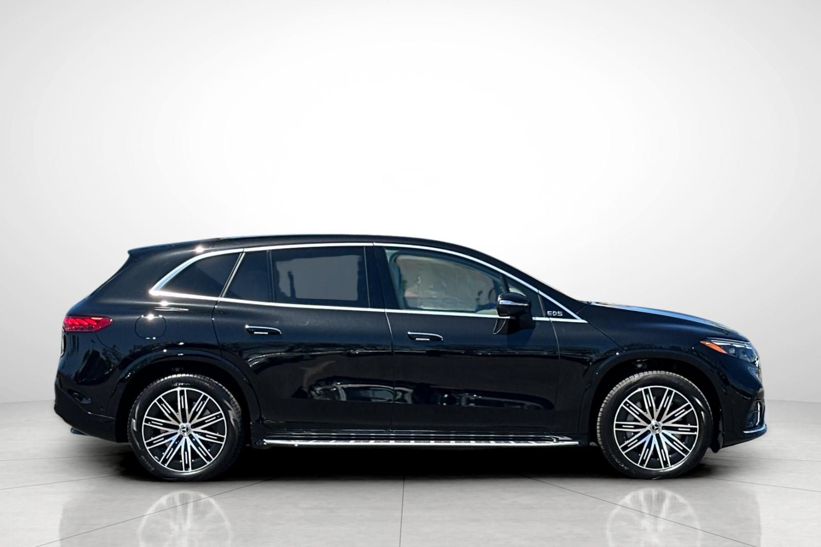 2026 Mercedes Benz EQS SUV 450 4MATIC photo 31