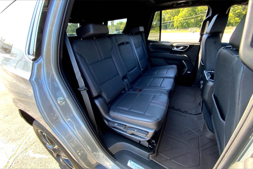 2023 Chevrolet Tahoe RST photo 27