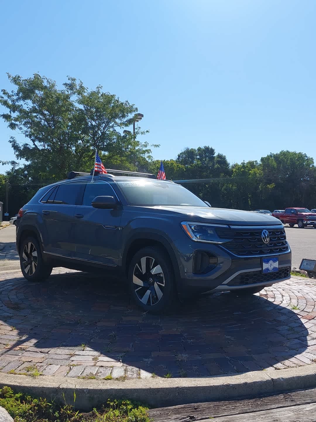 New 2024 Volkswagen Atlas Cross Sport SEL Sport Utility in