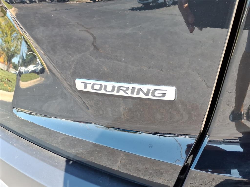 2020 Honda CR-V Touring photo 5