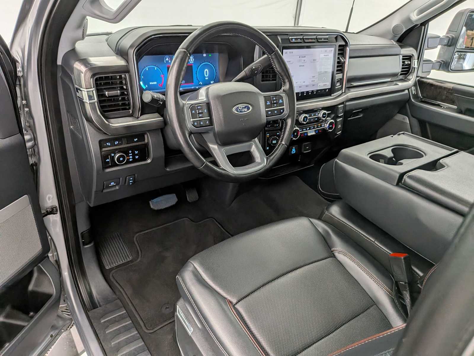 2024 Ford F-350 XL photo 2