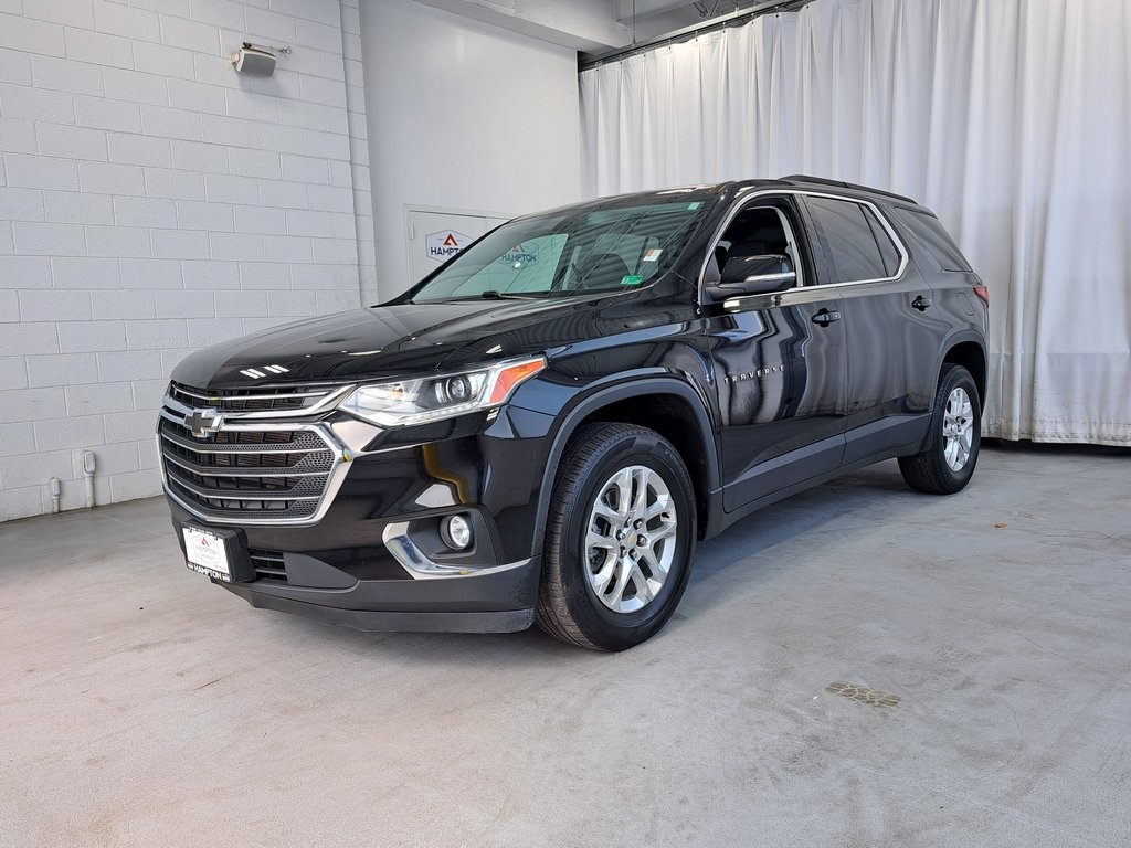 2021 Chevrolet Traverse photo 2