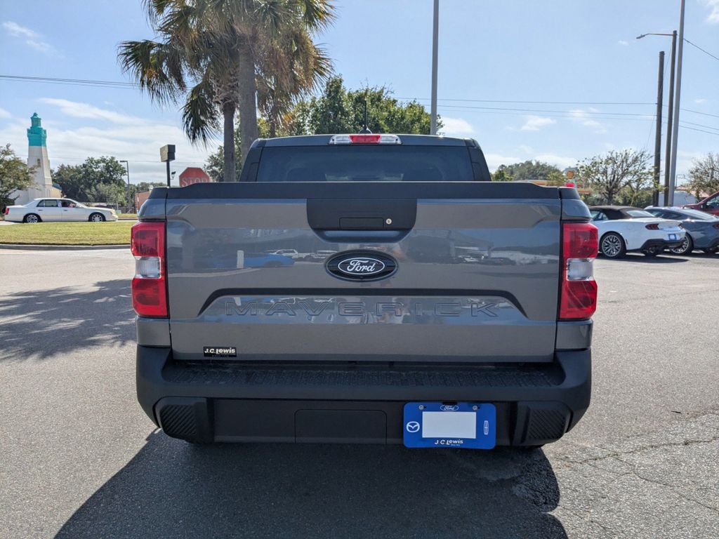 2025 Ford Maverick XL photo 3