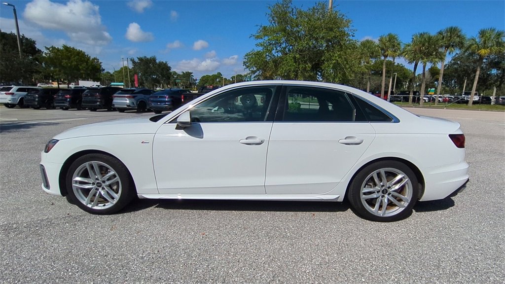 2024 Audi A4 S line Premium Plus 45 TFSI Quattro photo 7