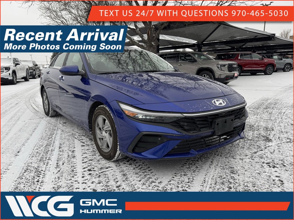 2024 Hyundai Elantra SE