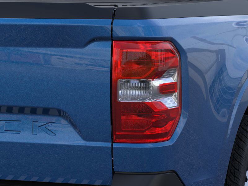 2025 Ford Maverick XL photo 17