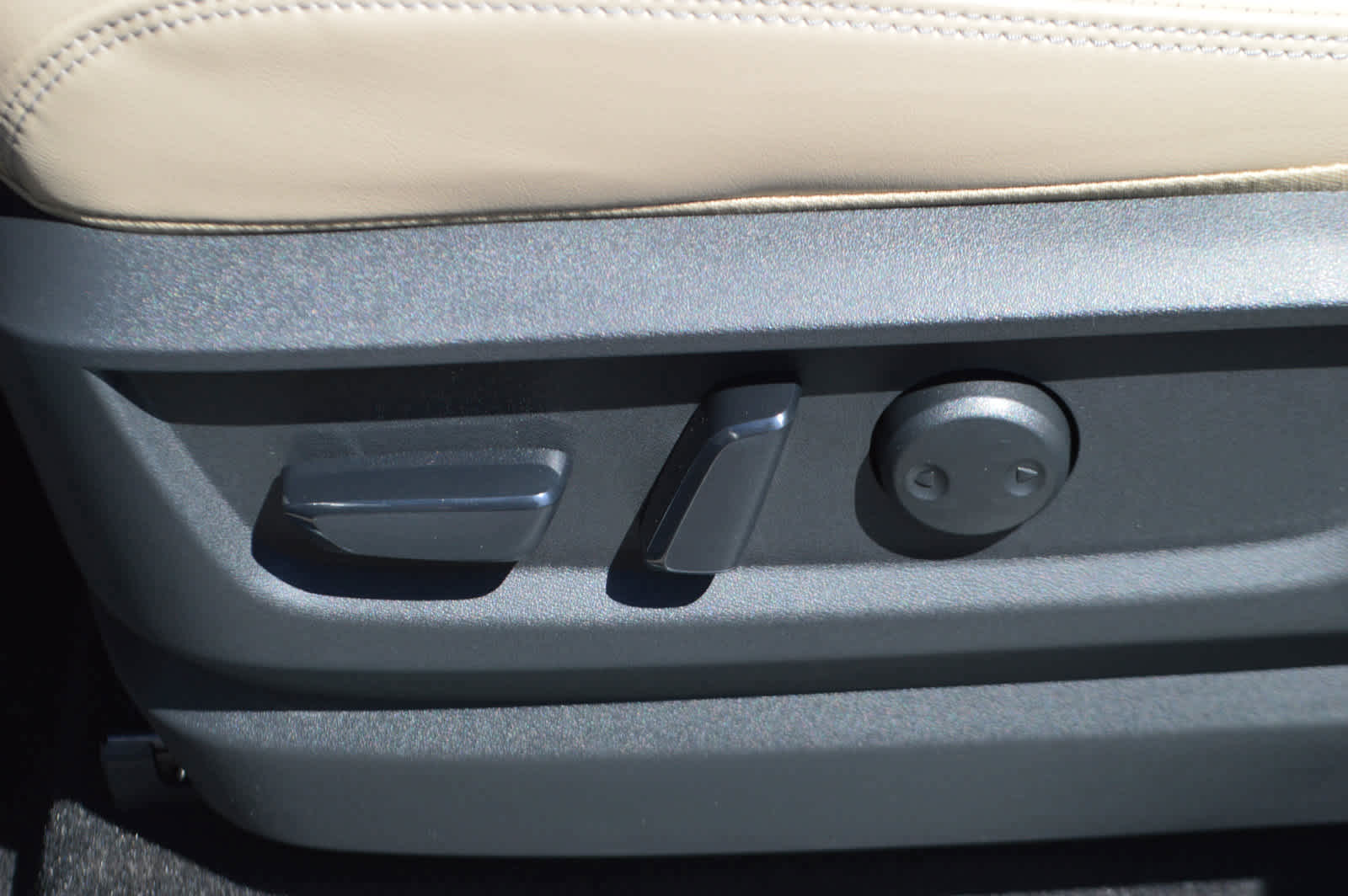 2025 Infiniti QX80 Pure photo 17