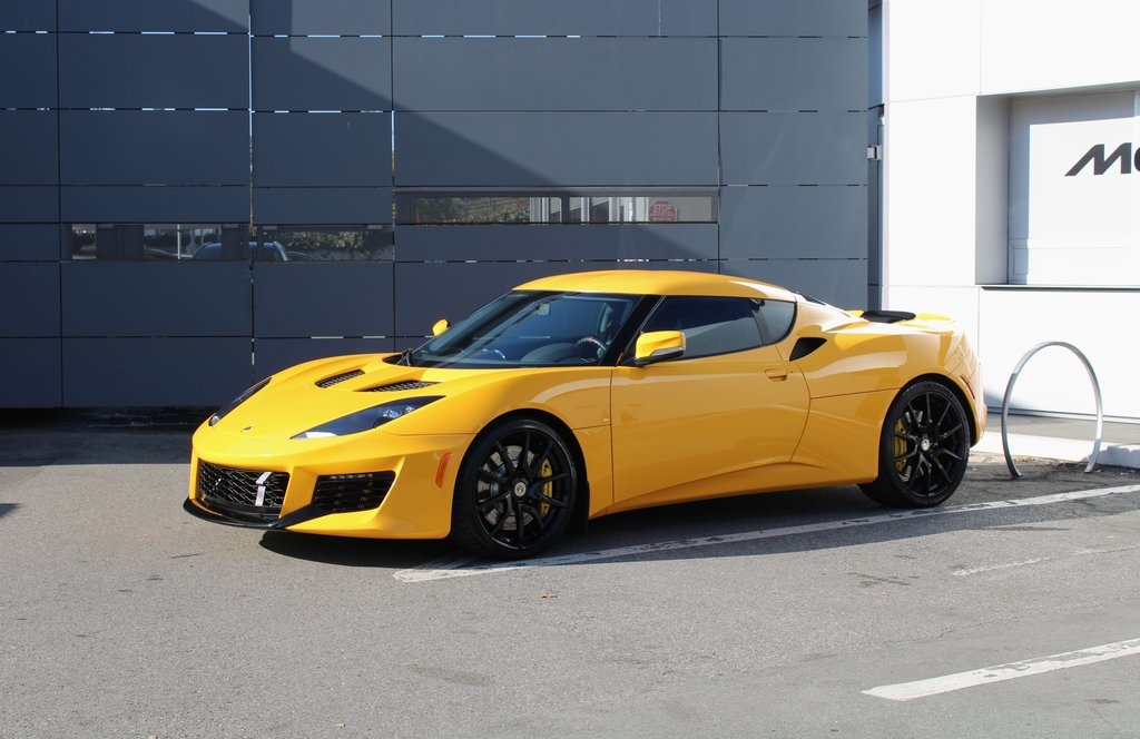 2017 Lotus Evora Base's photo