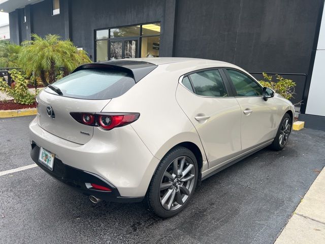 2024 Mazda Mazda3 2.5 s Preferred photo 4