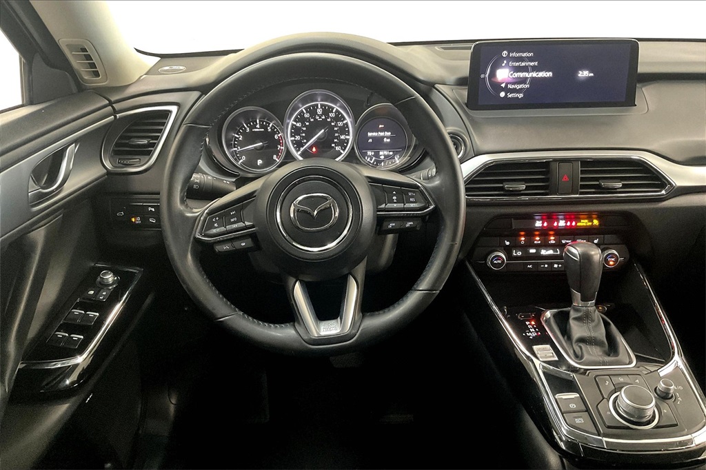 2022 Mazda CX-9 Touring photo 2
