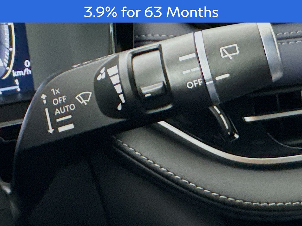 2026 Infiniti QX60 Luxe photo 13