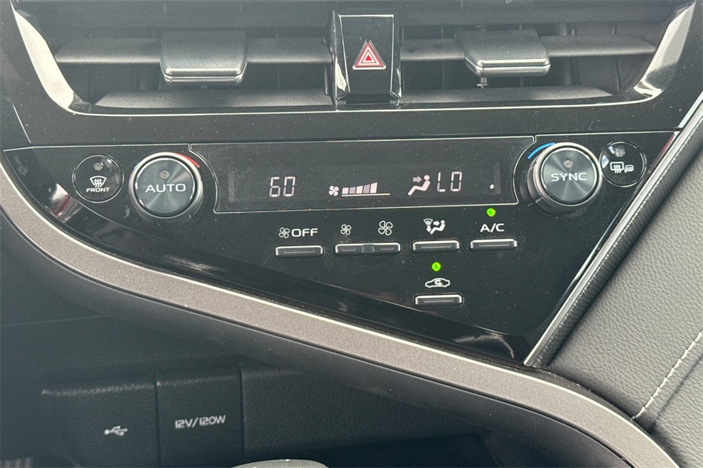 2023 Toyota Camry XSE photo 22