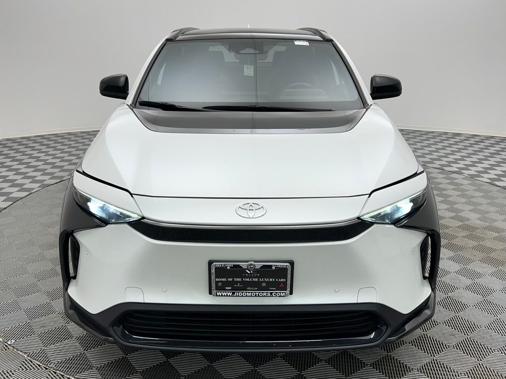 Used 2023 Toyota bZ4X XLE with VIN JTMABACA0PA013554 for sale in Des Plaines, IL