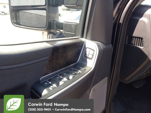 New 2025  Ford Lariat image 12