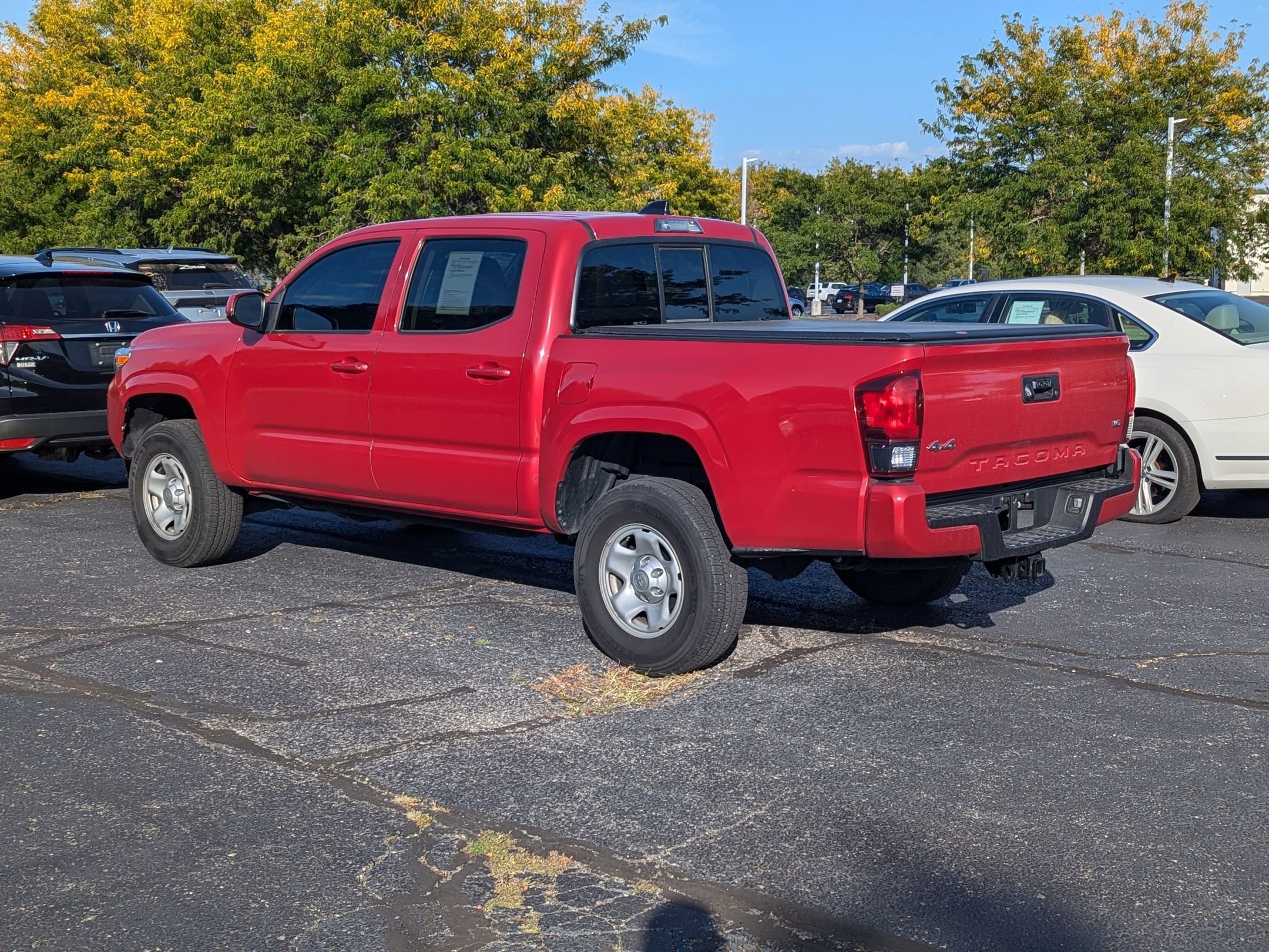 2022 Toyota Tacoma TRD Sport photo 3