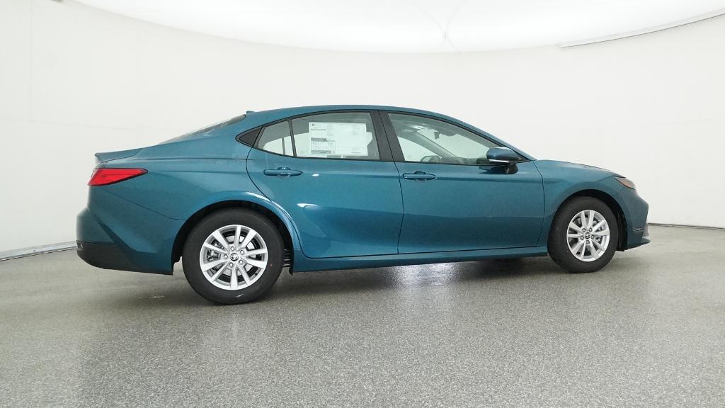 2026 Toyota Camry LE photo 23