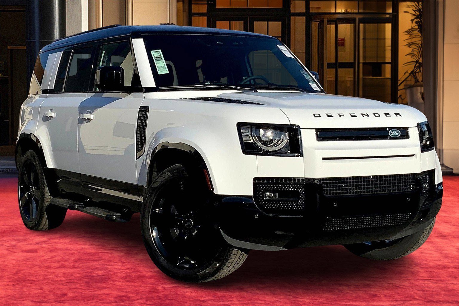 2025 Land Rover Defender 110 X-Dynamic SE photo 2