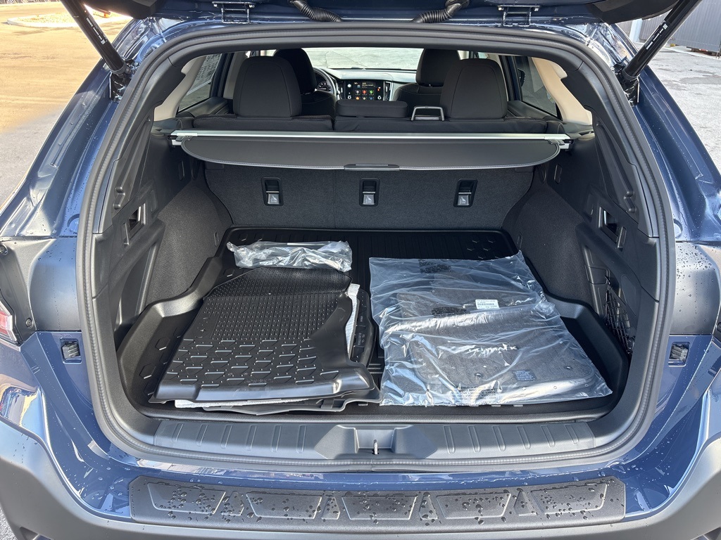 2025 Subaru Outback Premium photo 24